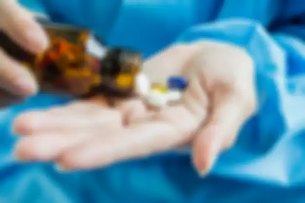 Ilustrasi minum obat