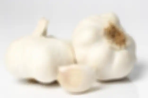 Bawang putih.