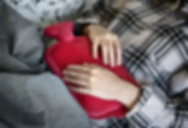 Illustrasi wanita menstruasi || 4 Fakta Mengejutkan Soal Mentruasi Yang Tak Banyak Wanita Tahu