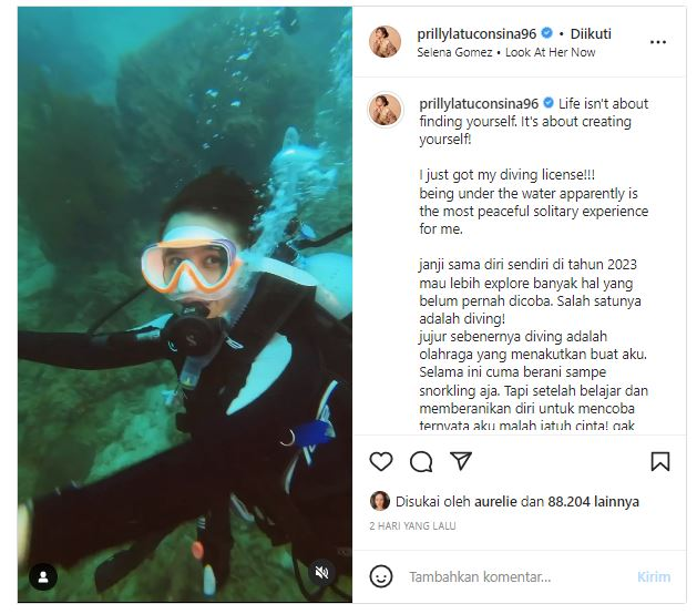 Postingan Prilly Latuconsina belajar diving