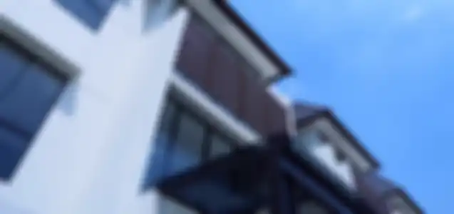 Tampak depan rumah baru Caca Tengker