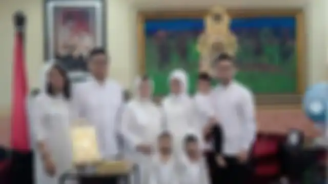 Tjahjo Kumolo beri jawaban begini saat anaknya dilepeh Garuda Indonesia. Pantas Presiden Jokowi sampai bolak-balik jenguk MenPAN RB.