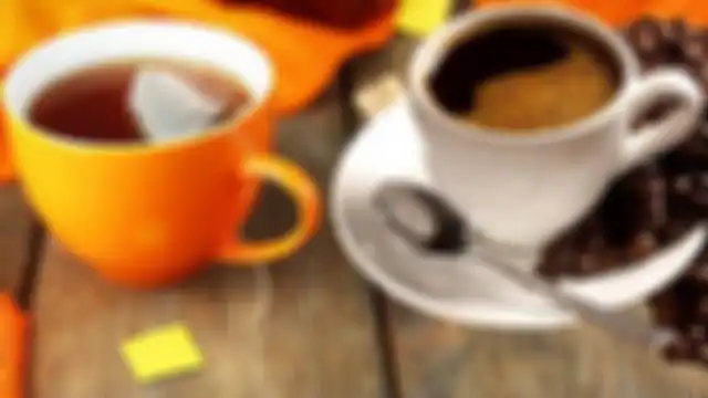 Minuman berkafein. 