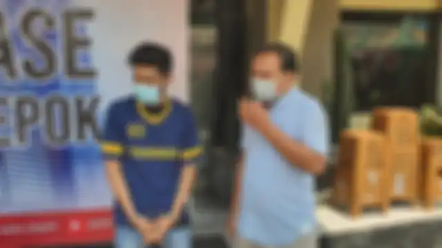 Foto tampang pelaku yang membunuh Yorhan Lopo beredar di media sosial. Pelaku mengaku nekat menusuk korban gegara masalah sepele ini.