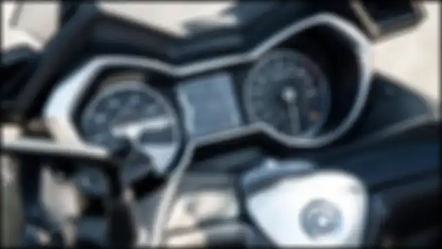 Panel indikator Yamaha XMAX 125 Tech MAX 2921 sama dengan Yamaha XMAX 250