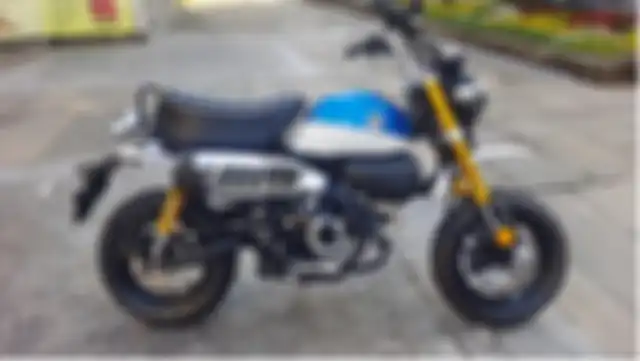 Manken YT150, motor kloningan Honda Monkey.