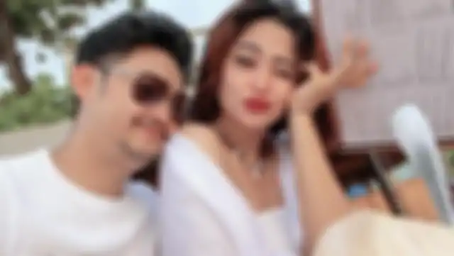 Angga wijaya dan dewi perssik