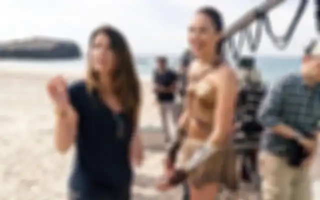 Patty Jenkins dan Gal Gadot 