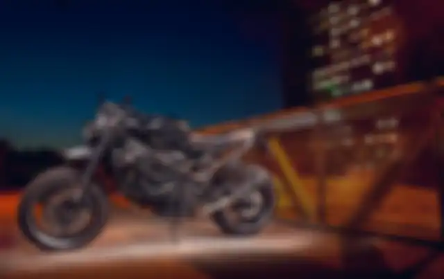 Tampilan yang telah diubah total pada Ducati ST12 semakin terlihat sangar.