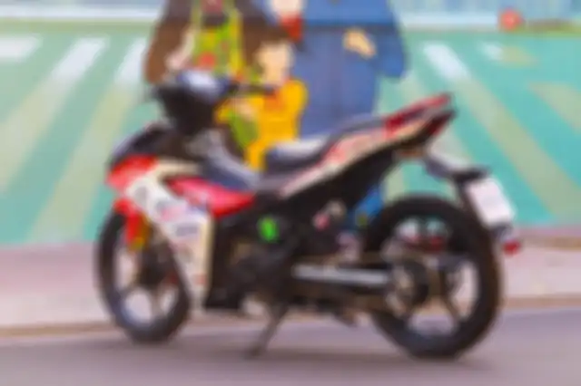 Modifikasi Yamaha Exciter 155 VVA alias Yamaha MX King 155 VVA.