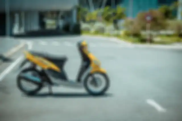 Yamaha Mio lawas kembali tampil muda dan segar berkat restorasi plus modifikasi.