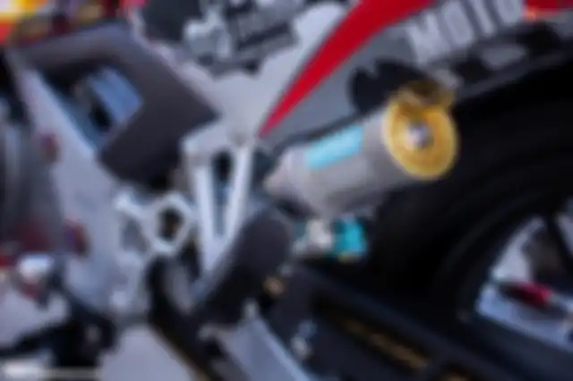 Monosok belakang memakai shock Nitron