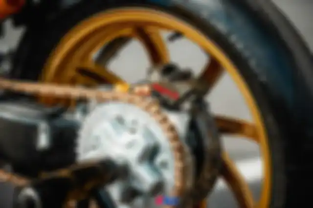 Pengereman roda belakang juga dipasang Brembo.