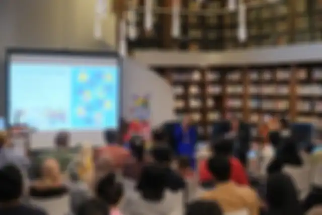 Diskusi dan pameran majalah Bobo Indonesia dan Belanda di Erasmus Huis, Jakarta