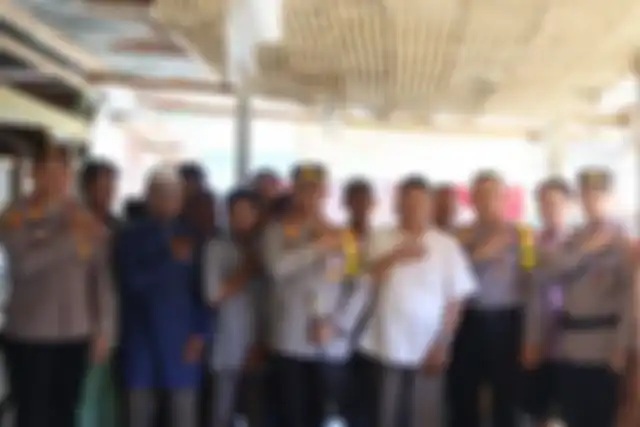 Polda Riau gelar program BTH atau Bulan Tertib Helm.