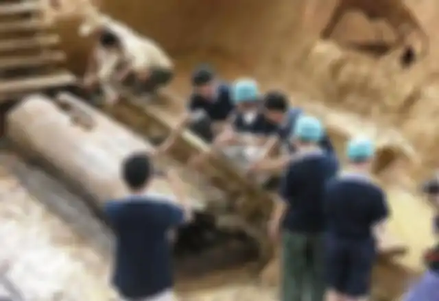Peti mati dalam makam kuno