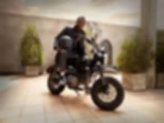 Honda Monkey 2024 King Custom Special Edition.