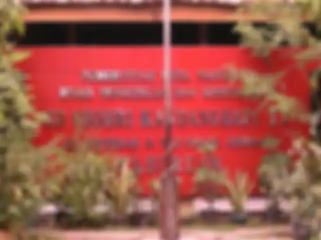 Sekolah dengan nama unik di Indonesia