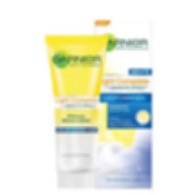 Garnier Light Complete Night Yoghurt