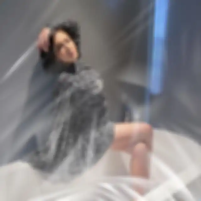  Gaya Seksi Amanda Manopo pemain Ikatan Cinta Pakai Baju Harga 34 Jutaan Rupiah saat Nongkrong di Bath Up