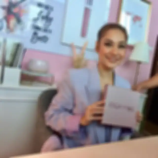 Bunga Citra Lestari bekerja sama dengan ESQA Cosmetics