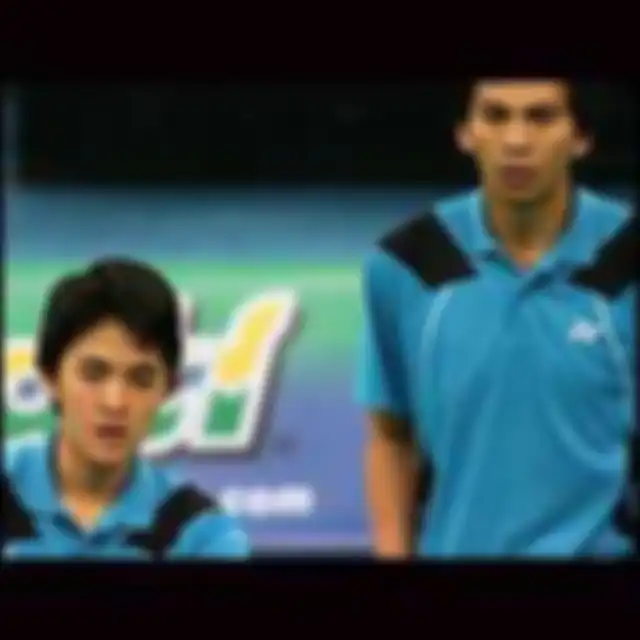 Flandy Limpele saat berpasangan dengan Vita Marissa. Peraih medali perunggu Olimpiade Athena 2004  ini sukses bikin wajah the Minions lesu.