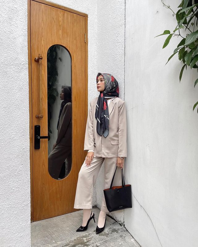 Outfit ngantor hijab