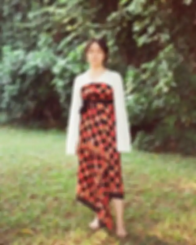 Inspirasi OOTD kece pakai kain nusantara