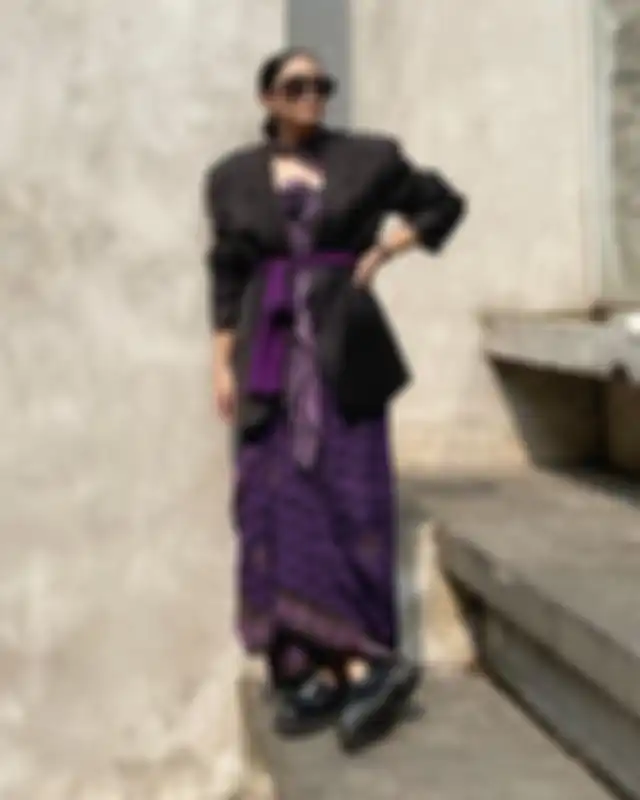 Inspirasi OOTD kece pakai kain nusantara