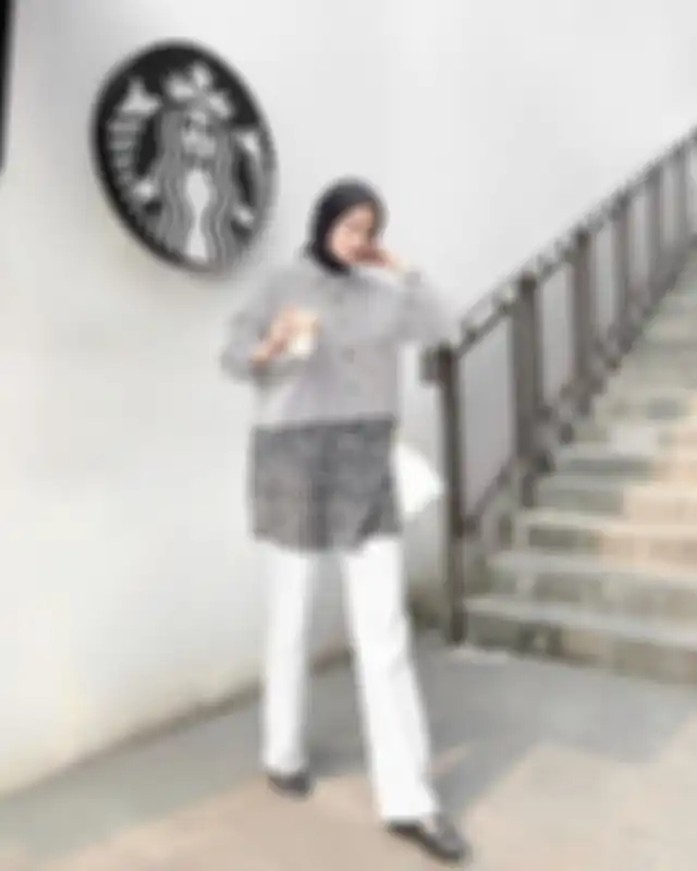 OOTD hijab monokrom hitam putih