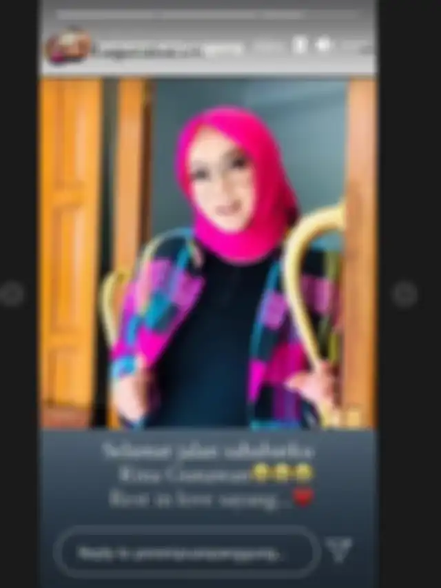 Kekasih Rano Karno di sinetron Si Doel Anak Sekolahan ini mengunggah foto duka. Lawan main Mandra di sinetron itu meninggal karena Covid-19.