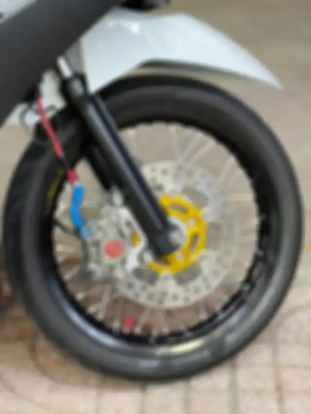 Area kaki-kaki sudah diupgrade dengan part mewah.