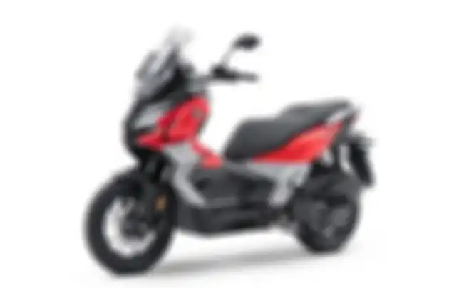 Tampilan kekar Voge SR2 ADV dari Filipina yang akan dijual untuk pasar Eropa dengan mesin 125 cc. 