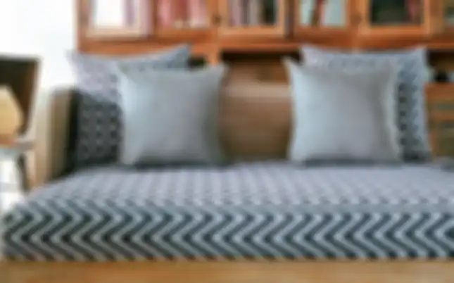 4 Cara Menata Sofa Ruang Keluarga 