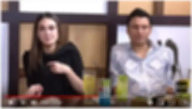 Luna Maya ceritakan kisah mistis yang dialaminya saat syuting.
