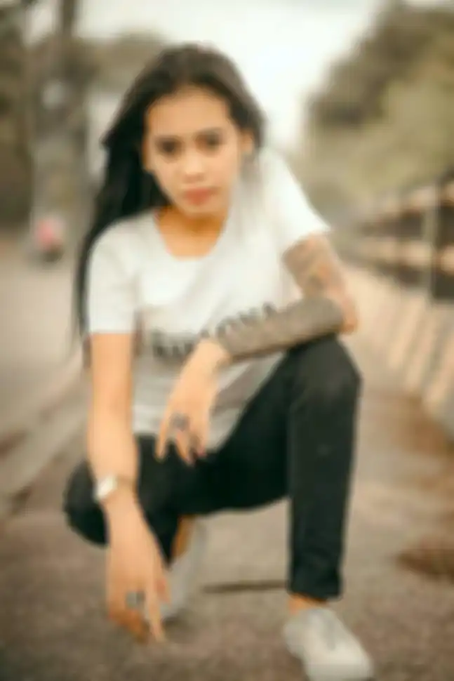 Wanita cantik bertato Nanay Berlin tewas dicekik oleh kekasihnya. Setelah hilang nyawa, jasadnya dibawa keliling Kota Bandung karena alasan ini. 