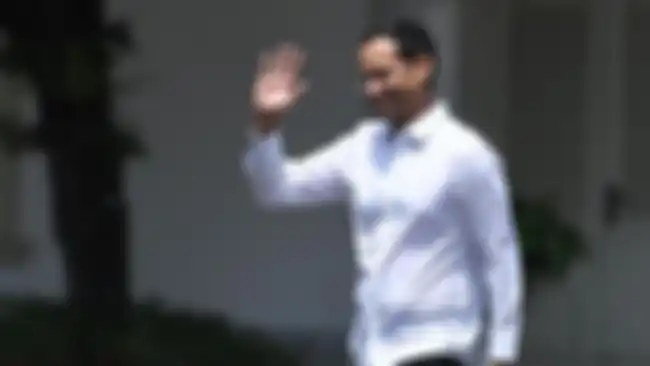 Pendiri dan CEO Gojek Nadiem Makarim datang memenuhi panggilan Presiden Jokowi untuk Jadi Menteri