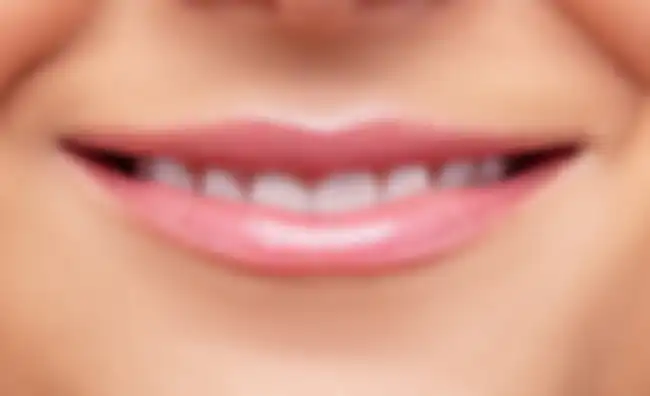 bibir tipis