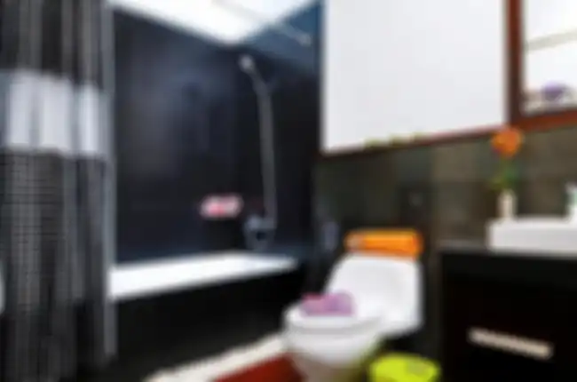 Aneka jenis model bathtub di pasaran bisa disesuaikan ruangan. 