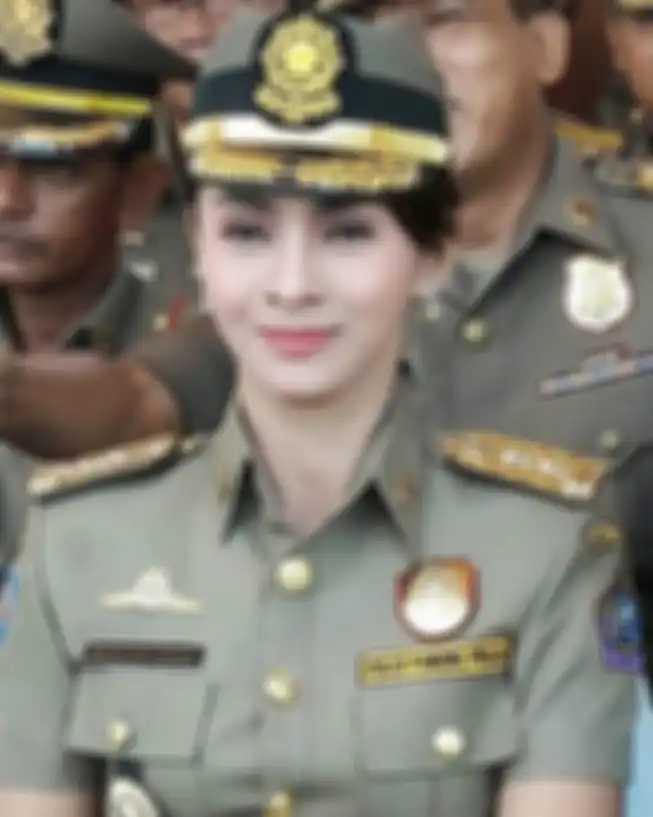 Potret cantik Bupati Talaud, Sri Wahyuni Manalip