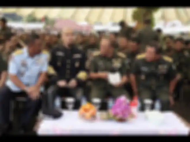 Mendiang Jenderal Pramono Edhie Wibowo saat menjabat sebagai Panglima Kodam III Siliwangi dan Ahmad Dhani