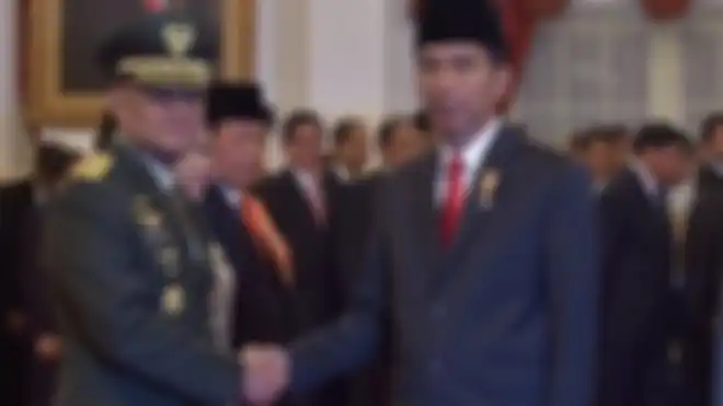 Rizal Ramli menteri yang dipecat Presiden Jokowi nyesek melihat kondisi Jenderal Gatot Nurmantyo di acara pernikahan Kahiyang Ayu.