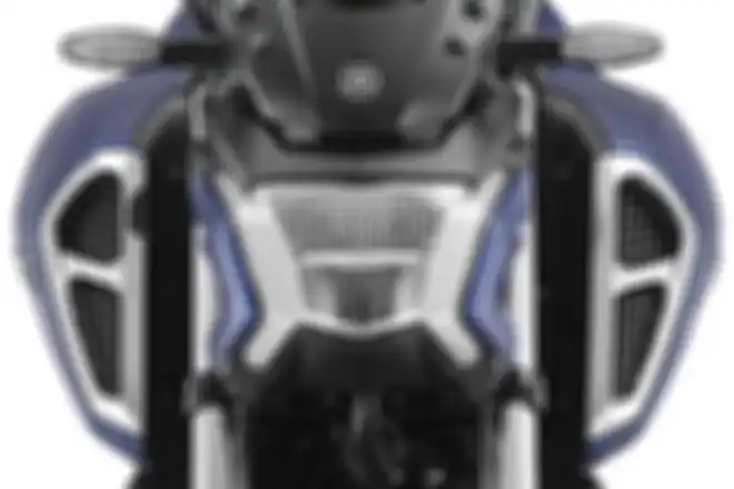 Headlamp Yamaha FZS-FI 2024 lebih modern.