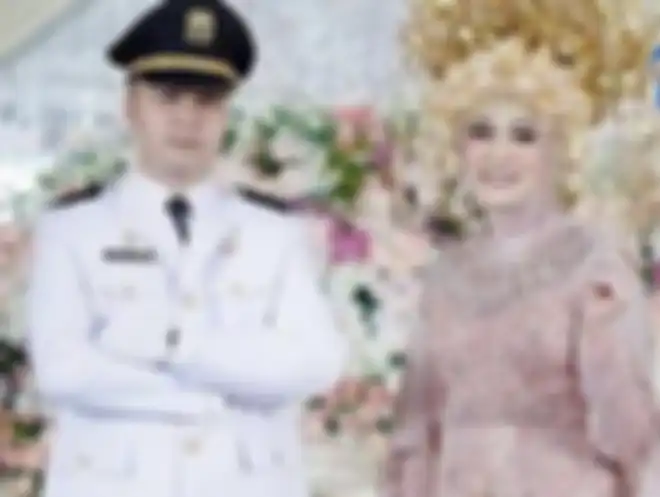 Damsir Khalik suami Brigadir Suci Darma cuma dapat hukuman begini usai terbukti selingkuh. Foto sang polwan kubur bayinya bikin nyesek.
