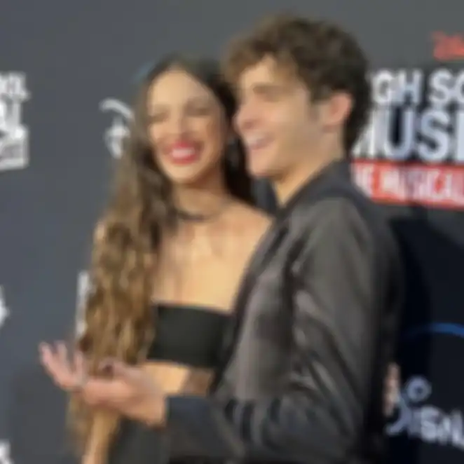 Olivia Rodrigo dan Joshua Bassett akrab