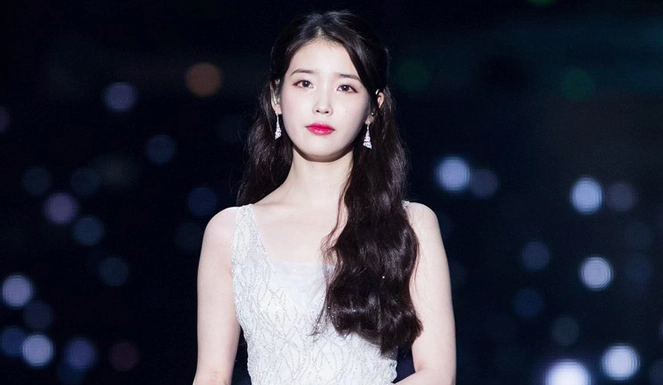 IU