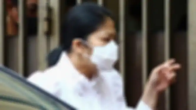Putri Candrawathi bilang kontak fisik terjadi setelah Yosua di posisi begini. Dia sebelumnya mengaku alat vitalnya dipegang Brigadir J. 