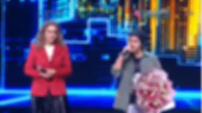 Dul Jaelani memberikan kejutan ulang tahun untuk Maia Estianty.