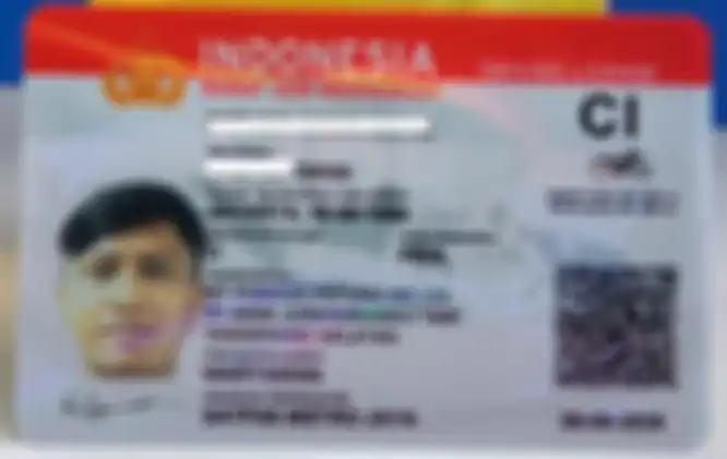 Desain atau tampilan SIM C1 berbeda dari SIM C, mulai dari NIK KTP, gambar kendaraan dan hologram khusus.