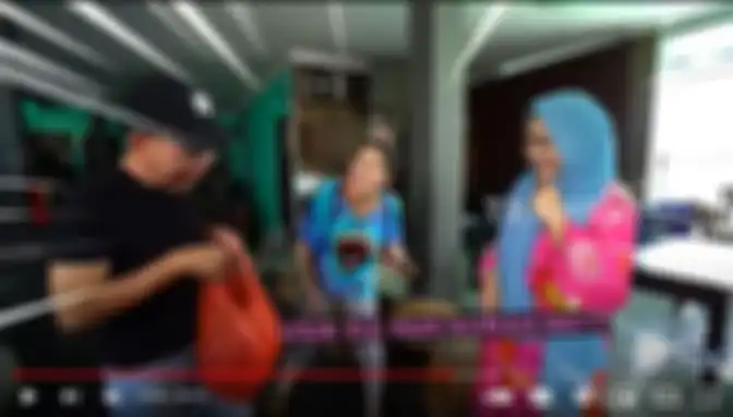 Ayu Ting Ting mengadukan Ayah Rozak ke Umi Kalsum